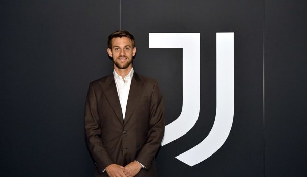 Phóng viên hợp tác: Rugani tin