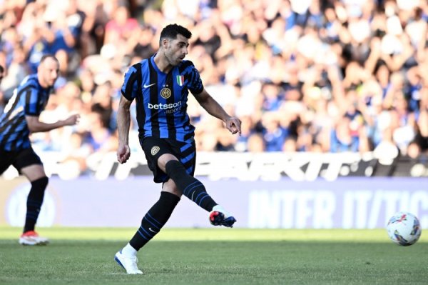 Phóng viên: Besiktas liên hệ v